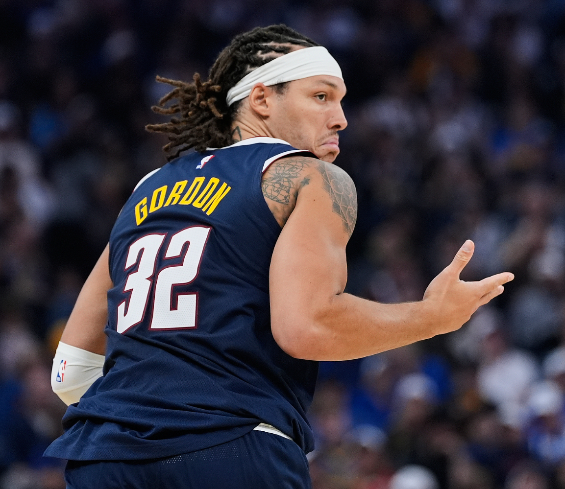 下滑前将他, 篮板, 平衡